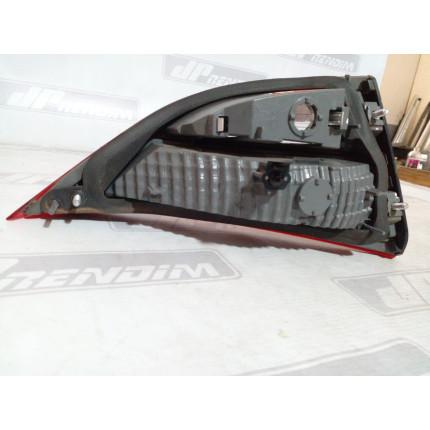 Lanterna Lado Direito Hyundai Elantra Hy-10 Ano 2012 2013 2014 - Usado