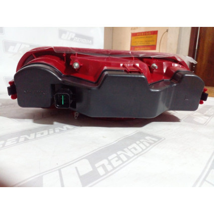 Lanterna Lado Esquerdo Hyundai HR Hy-14 Ano 2005 2006 2007 2008 2009 2010 a 2015 - Novo