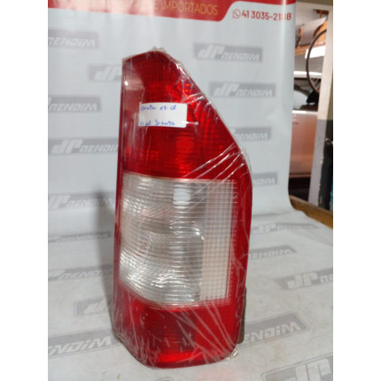 Lanterna Lado Direito Mercedes Benz Sprinter Me-02 Ano 2003 2004 2005 2006 2007 2008 a 2012 - Novo