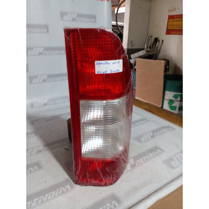 Lanterna Lado Direito Mercedes Benz Sprinter Me-02 Ano 2003 2004 2005 2006 2007 2008 a 2012 - Novo