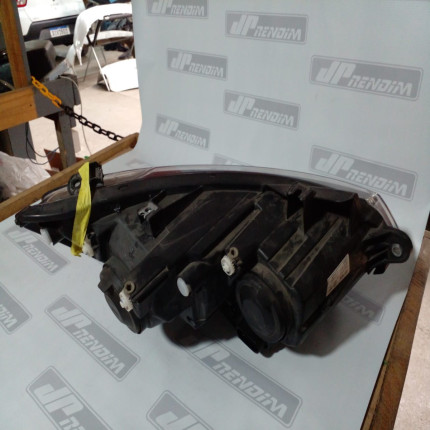 Farol Esquerdo VW Fox-Spacefox Máscara Negra Vw-48 Ano 2015 2016 2017 2018 2019 2020 2021 - Usado