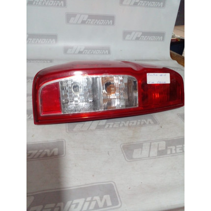 Lanterna Lado Esquerdo Nissan Frontier N-06 Ano 2008 2009 2010 2011 2012 2013 2014 2015 - Usado