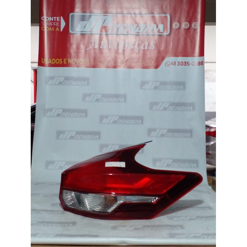 Lanterna Lado Direito Nissan Kicks N-07 Ano 2017 2018 2019 2020 - Usado