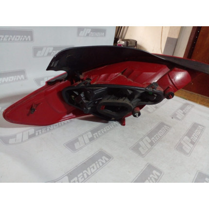 Lanterna Lado Direito Peugeot 308 Hatchback P-03 Ano 2011 2012 2013 2014 2015 2016 - Usado