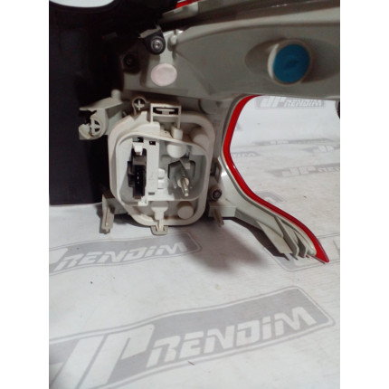 Lanterna Lado Esquerdo Peugeot 2008 P-05 Ano 2015 2016 2017 2018 2019 - Usado