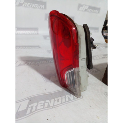 Lanterna Lado Esquerdo Peugeot 2008 Porta Malas P-08 Ano 2015 2016 2017 2018 - Usado