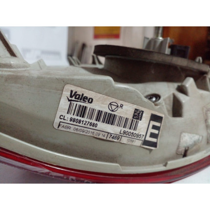 Lanterna Lado Esquerdo Peugeot 2008 Porta Malas P-08 Ano 2015 2016 2017 2018 - Usado