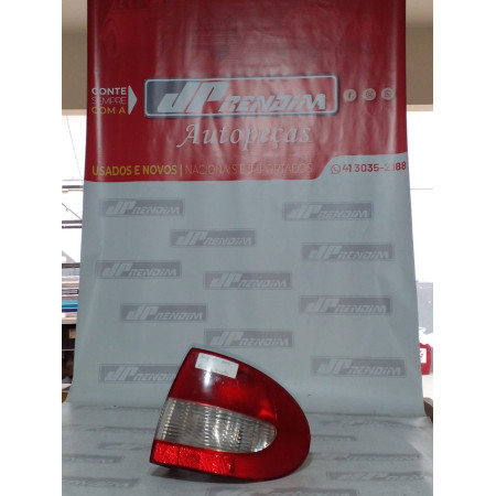 Lanterna Lado Direito Renault Megane Re-03 Ano 1999 2000 2001 2002 - Usado