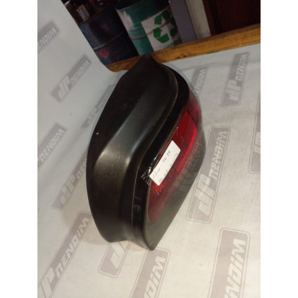 Lanterna Lado Direito Renault Clio Re-07 Ano 1996 1997 1998 1999 - Usado