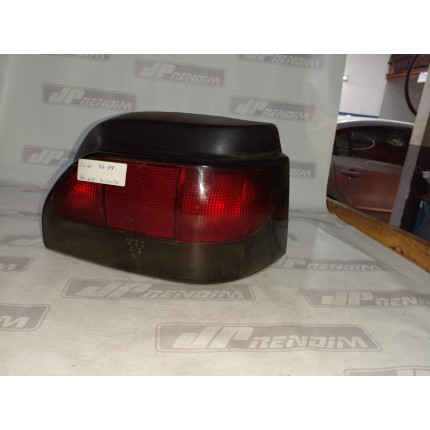 Lanterna Lado Direito Renault Clio Re-07 Ano 1996 1997 1998 1999 - Usado