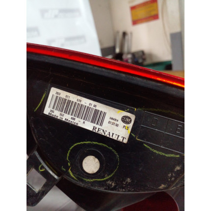 Lanterna Lado Esquerdo Renault Logan Re-15 Ano 2014 2015 2016 - Usado