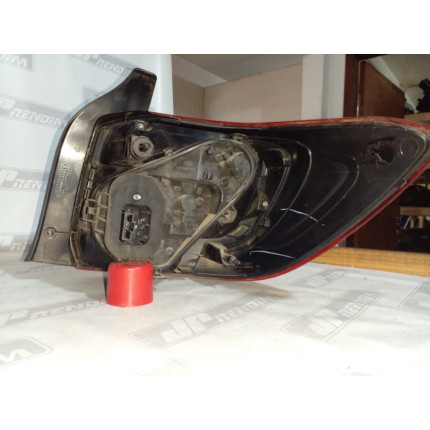 Lanterna Lado Esquerdo Renault Logan Re-16 Ano 2014 2015 2016 - Usado