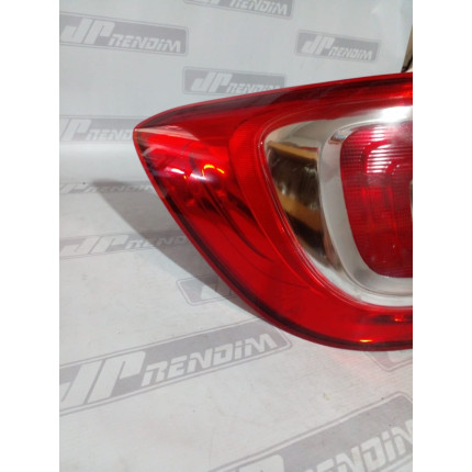 Lanterna Lado Esquerdo Renault Logan-Sandero Re-21 Ano 2014 2015 2016 2017 2018 2019 2020 - Usado