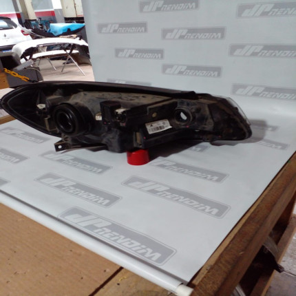 Farol Esquerdo VW Gol-Voyage Máscara Negra Vw-51 Ano 2017 2018 2019 2020 2021 2022 - Usado