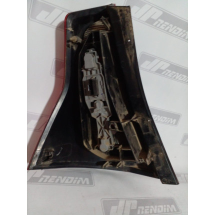 Lanterna Lado Direito Renault Sandero Re-24 Ano 2007 2008 2009 2010 2011 - Usado