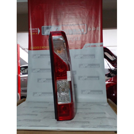 Lanterna Lado Direito Renault Master Re-28 Ano 2012 2013 2014 2015 2016 2017 a 2022 - Usado