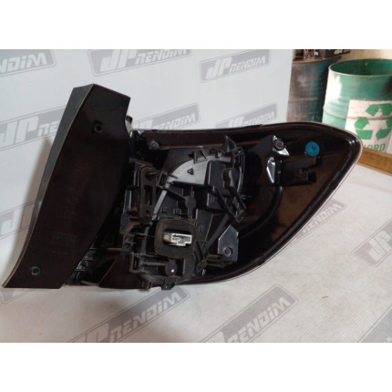 Lanterna Lado Esquerdo Renault Sandero Stepway Re-30 Ano 2020 2021 2022 2023 - Usado