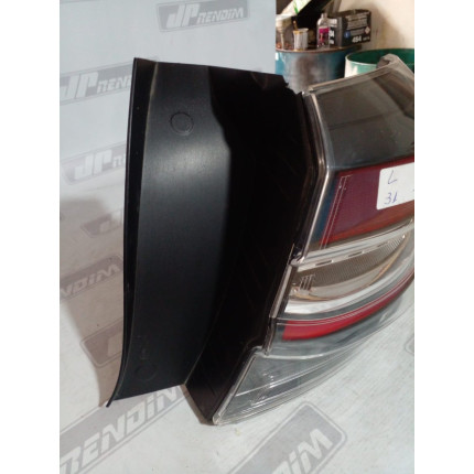 Lanterna Lado Direito Renault Sandero Stepway Re-31 Ano 2020 2021 2022 2023 - Usado