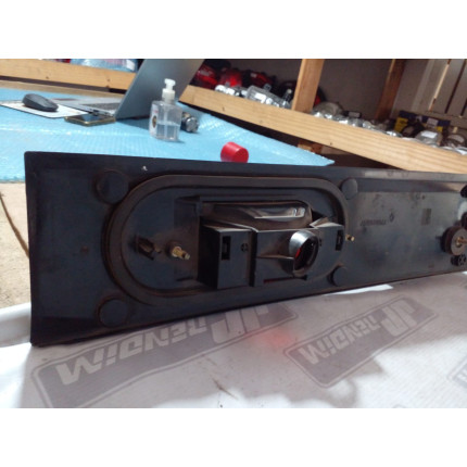 Lanterna Renault R19 Porta Malas Re-33 Ano 1993 1994 1995 1996 1997 1998 - Usado