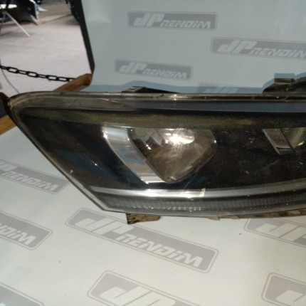 Farol Direito VW Fox Vw-52 Ano 2015 2016 2017 2018 2019 2020 2021 2022 - Usado