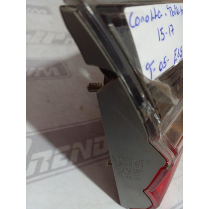 Lanterna Lado Esquerdo Toyota Corolla Porta Malas T-05 Ano 2015 2016 2017 - Usado