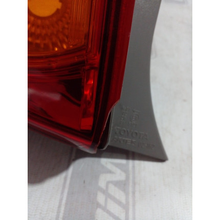 Lanterna Lado Esquerdo Toyota Corolla T-07 Ano 2008 2009 2010 2011 - Usado