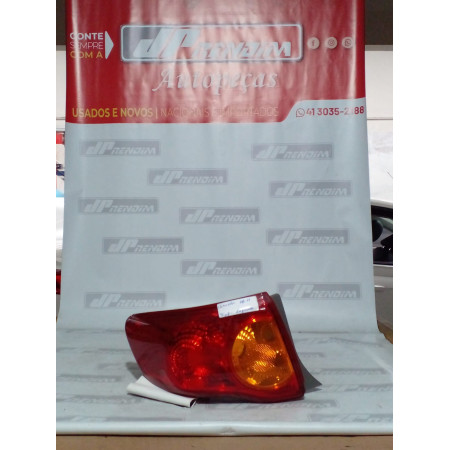 Lanterna Lado Esquerdo Toyota Corolla T-07 Ano 2008 2009 2010 2011 - Usado