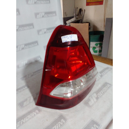 Lanterna Lado Esquerdo Toyota Etios Sedan T-08 Ano 2013 2014 2015 2016 2017 2018 - Usado