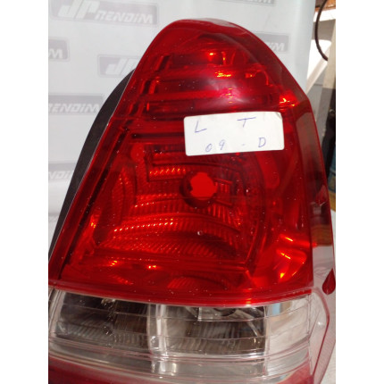 Lanterna Lado Direito Toyota Etios Sedan T-09 Ano 2013 2014 2015 2016 2017 2018 - Usado