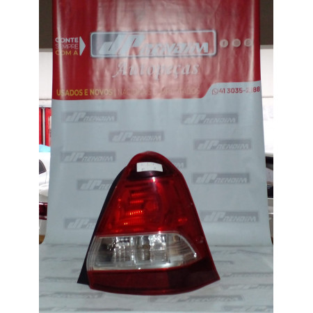Lanterna Lado Direito Toyota Etios Sedan T-10 Ano 2013 2014 2015 2016 2017 2018 - Usado