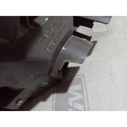 Lanterna Lado Direito Toyota Hilux SW4 Tampa Traseira T-15 Ano 2012 2013 2014 2015 - Usado