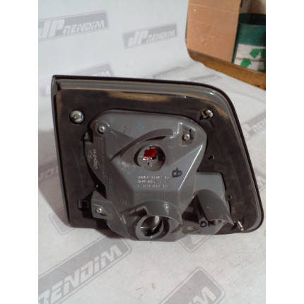 Lanterna Lado Direito Toyota Hilux SW4 Tampa Traseira T-15 Ano 2012 2013 2014 2015 - Usado