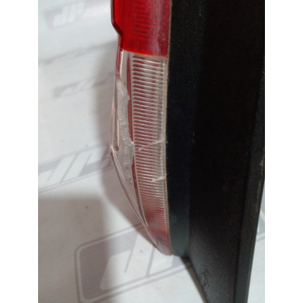 Lanterna Lado Esquerdo Toyota Etios Sedan T-18 Ano 2013 2014 2015 2016 2017 - Usado