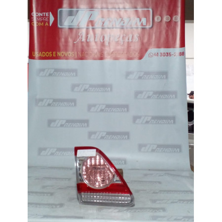 Lanterna Lado Direito Toyota Corolla Porta Malas T-19 Ano 2012 2013 2014 - Usado