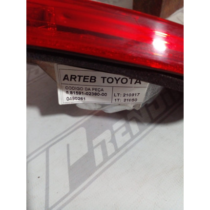 Lanterna Lado Direito Toyota Corolla Porta Malas T-19 Ano 2012 2013 2014 - Usado