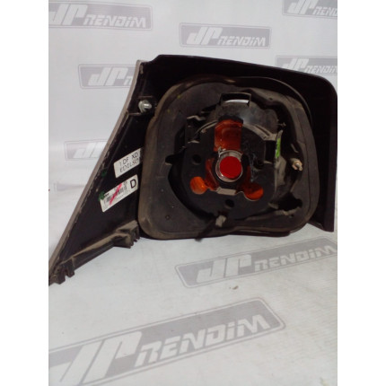 Lanterna Lado Direito VW Golf Vw-02 Ano 2008 2009 2010 2011 2012 2013 2014 - Usado
