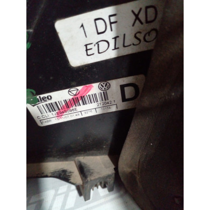 Lanterna Lado Direito VW Golf Vw-02 Ano 2008 2009 2010 2011 2012 2013 2014 - Usado