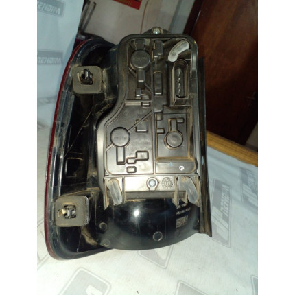 Lanterna Lado Direito VW Saveiro Vw-13 2009 2010 2011 2012 2013 2014 2015 2016 - Usado
