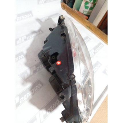 Farol Direito Peugeot 307 P-02 Ano 2002 2003 2004 2005 2006 2007 - Usado