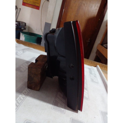 Lanterna Lado Direito VW Saveiro Vw-15 Ano 2009 2010 2011 2012 2013 2014 2015 2016 - Usado