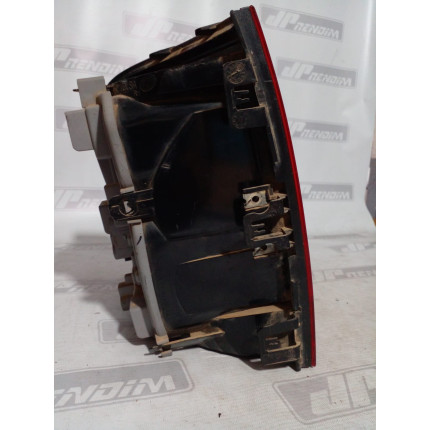 Lanterna Lado Direito VW Saveiro Fumê Vw-16 Ano 2016 2017 2018 2019 - Usado