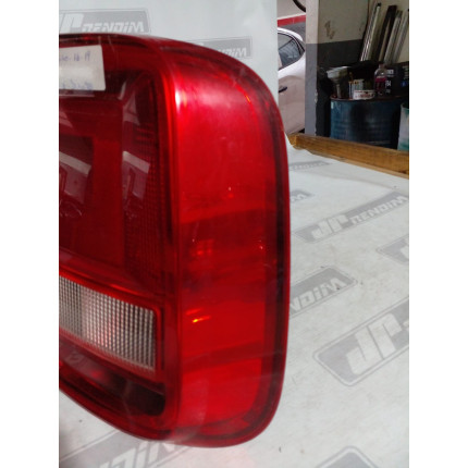 Lanterna Lado Direito VW Saveiro Fumê Vw-16 Ano 2016 2017 2018 2019 - Usado
