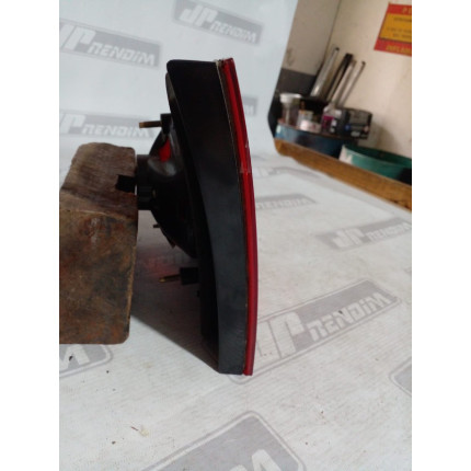 Lanterna Lado Esquerdo VW Polo Sedan Porta Malas Vw-20 Ano 2007 2008 2009 2010 2011 2012 - Usado