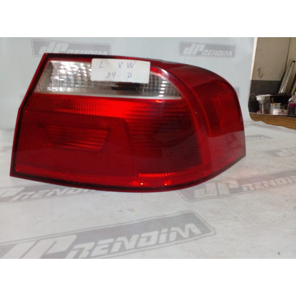 Lanterna Lado Direito VW Voyage Vw-24 Ano 2013 2014 2015 2016 - Usado