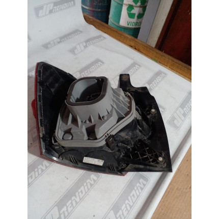 Lanterna Lado Direito VW Polo-Virtus Vw-25 Ano 2018 2019 2020 2021 2022 - Usado