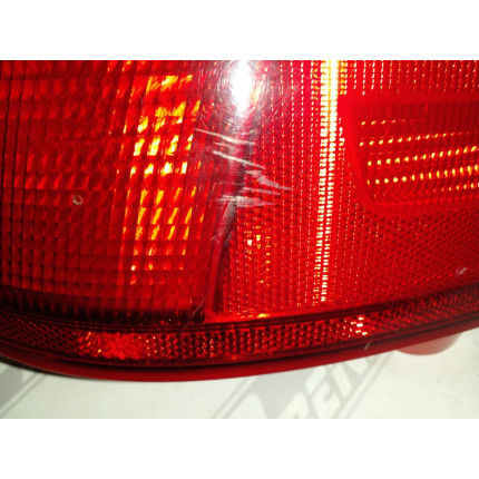 Lanterna Lado Esquerdo VW Voyage Vw-30 Ano 2013 2014 2015 2016 - Usado