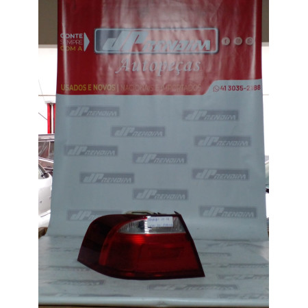 Lanterna Lado Esquerdo VW Voyage Vw-30 Ano 2013 2014 2015 2016 - Usado