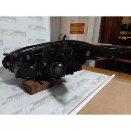 Farol Direito Peugeot 208 P-06 Ano 2012 2013 2014 2015 2016 - Usado
