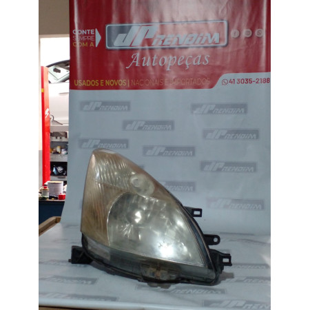 Farol Direito Nissan Livina N-05 Ano 2009 2010 2011 2012 2013 2014 - Usado
