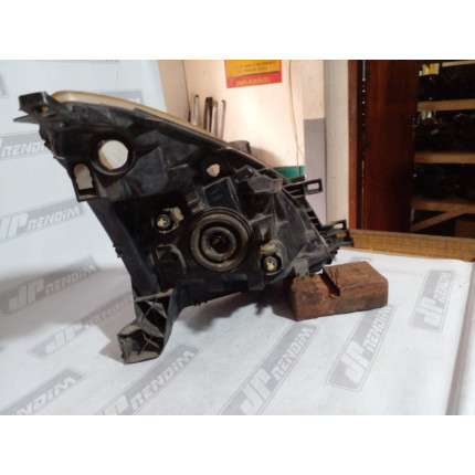 Farol Esquerdo Nissan Livina N-06 Ano 2009 2010 2011 2012 2013 2014 - Usado
